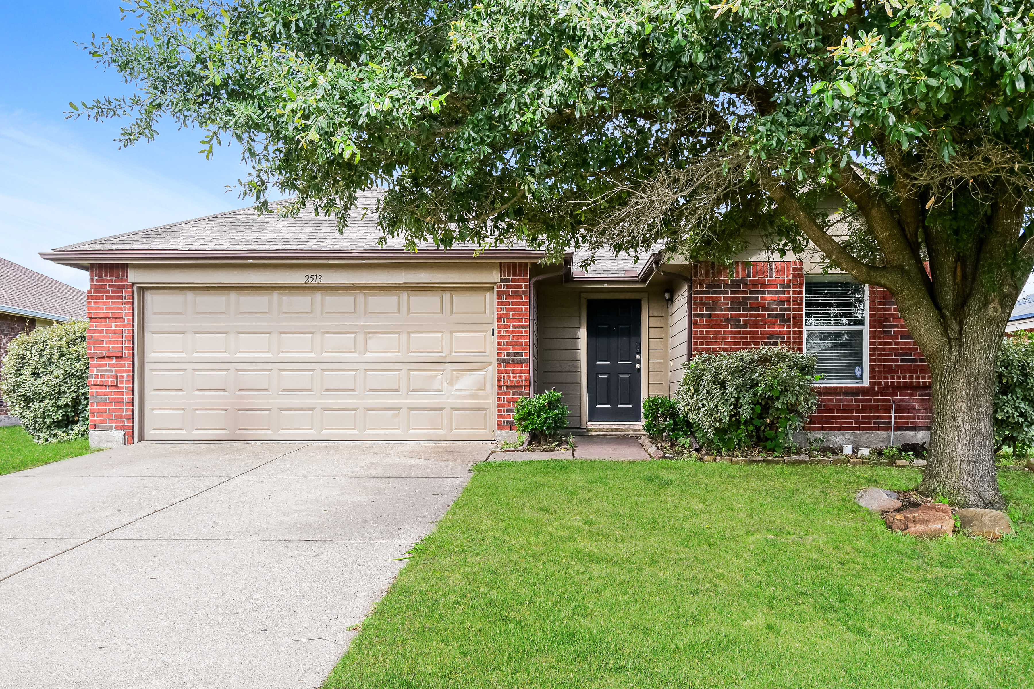 2513 Melanie Dr Anna, TX 75409